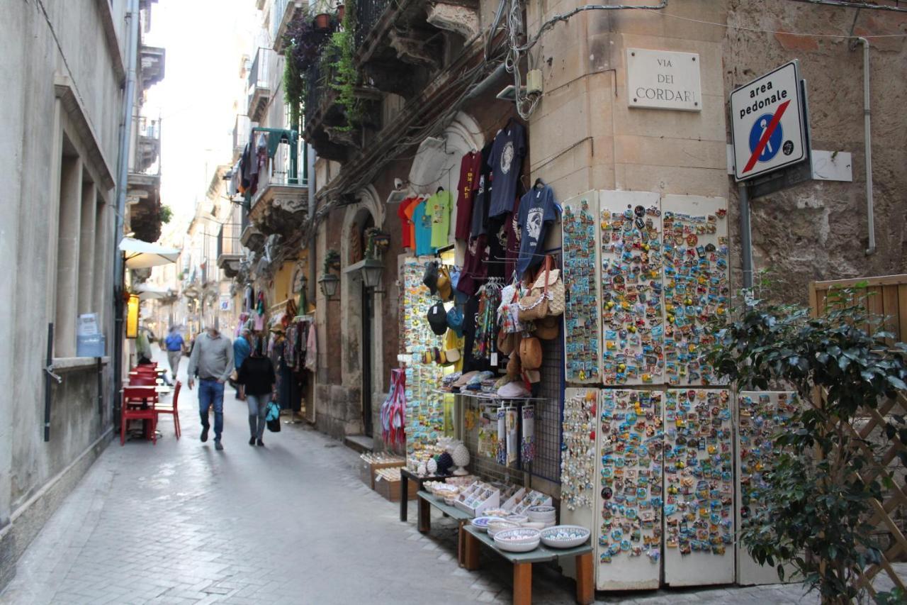 Il Conte Di Cavour Syracuse Exterior foto